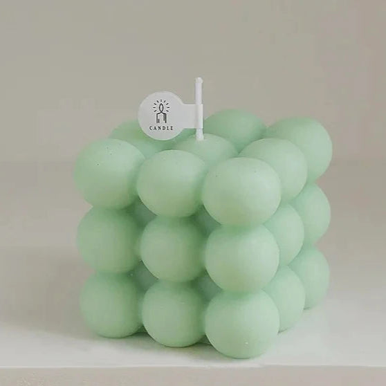 Vela cuadrado mágico: Fragancia y estilo